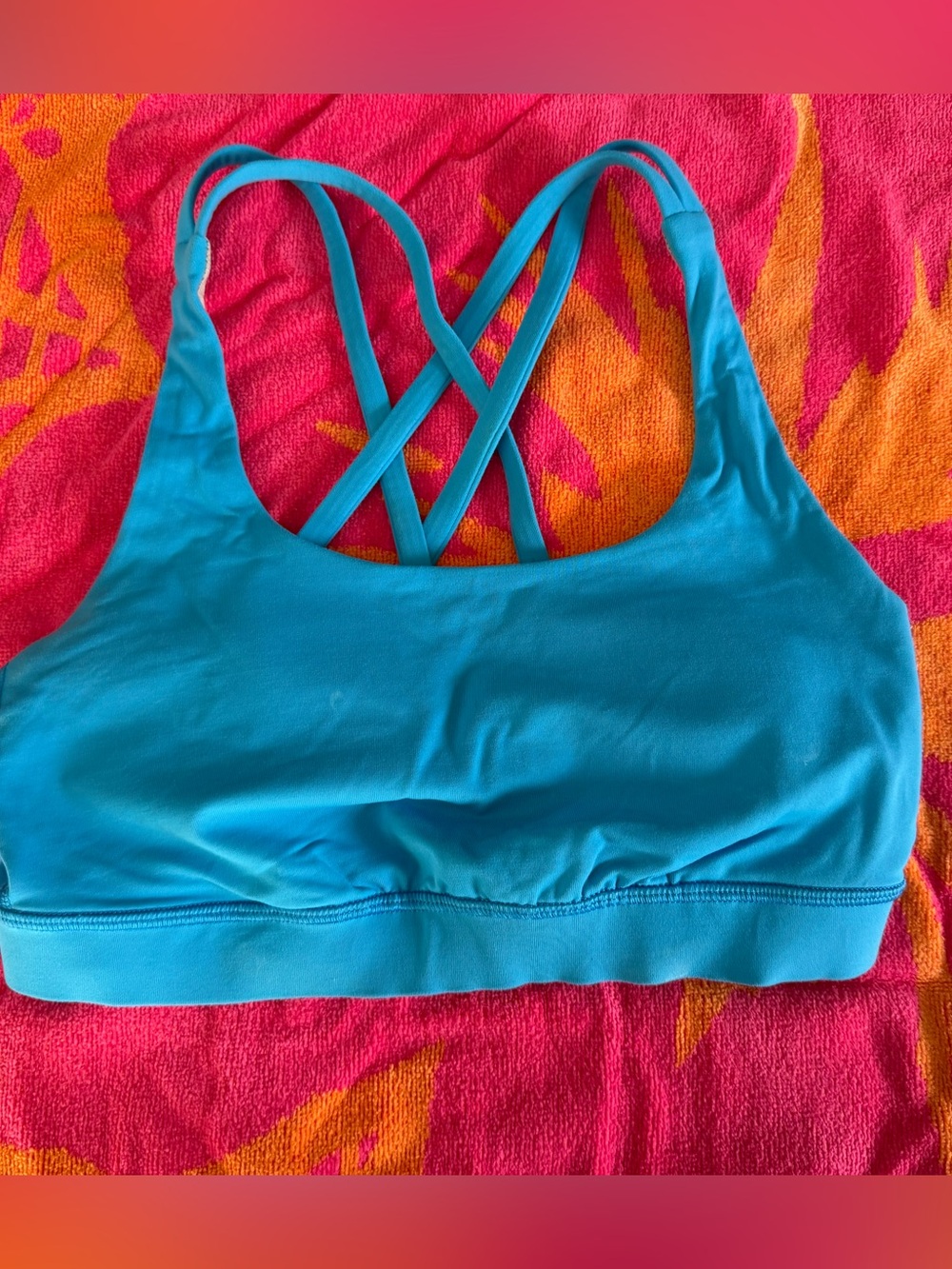 Lululemon sports bra